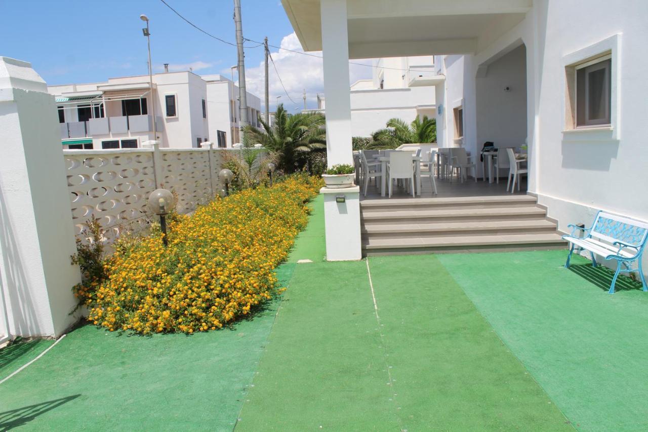 Estasi Sul Mare Bed & Breakfast ปอร์โตเชซาเรโอ ภายนอก รูปภาพ