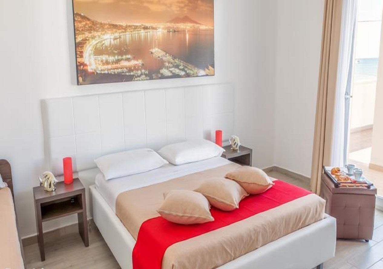 Estasi Sul Mare Bed & Breakfast ปอร์โตเชซาเรโอ ภายนอก รูปภาพ