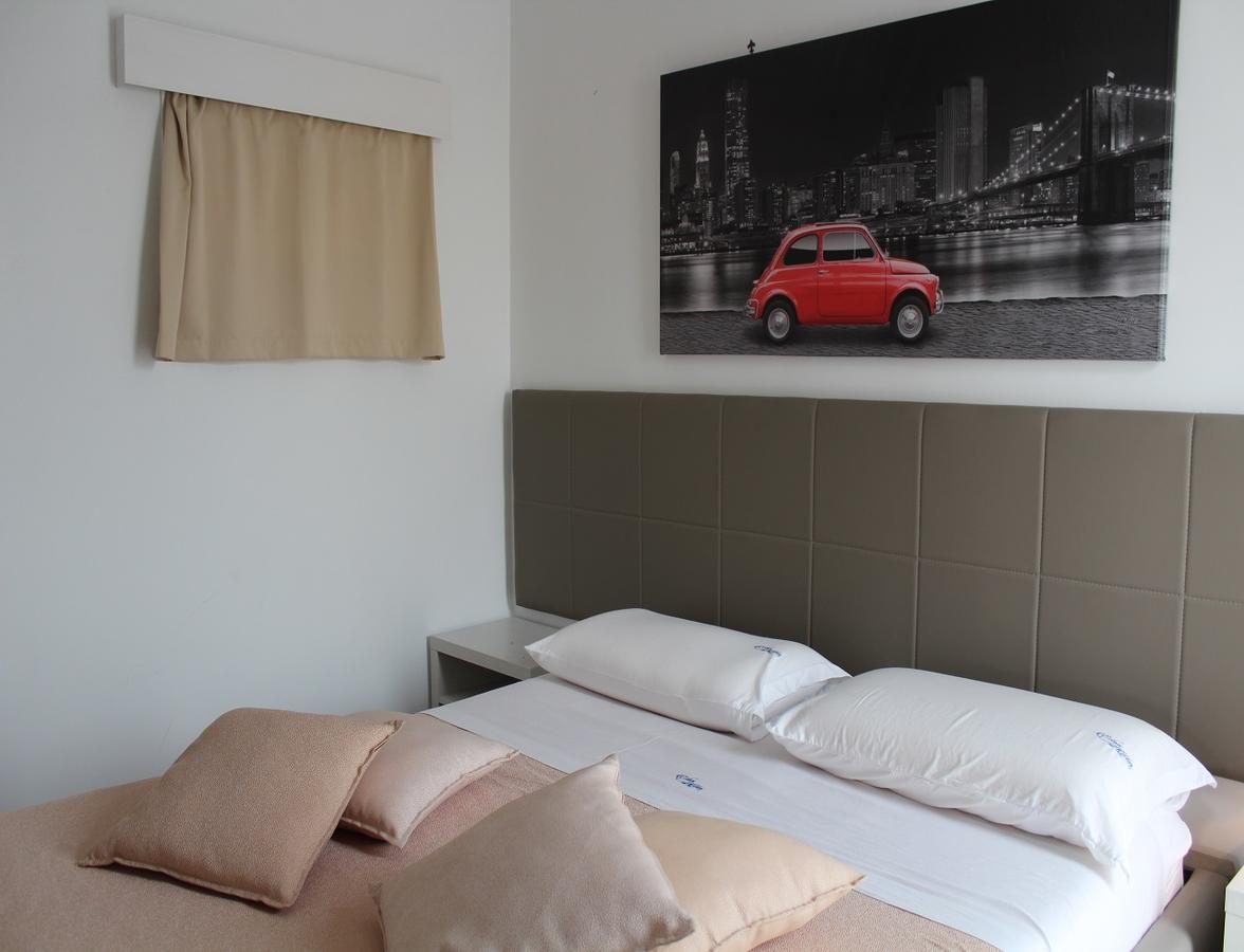 Estasi Sul Mare Bed & Breakfast ปอร์โตเชซาเรโอ ภายนอก รูปภาพ